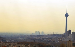 پیامد گرد و خاک شدید دیشب؛ هوای تهران امروز هم غبارآلود و در آستانه اضطرار 